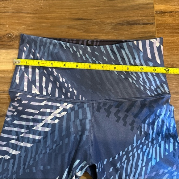 Peloton Zepheria Blue High Rise Waist Capri Leggings Set Womens Small Crop  F - Picture 5 of 9